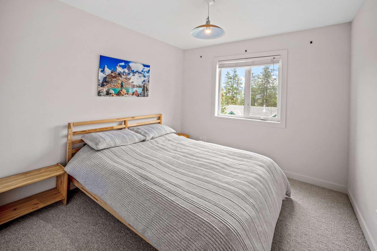 1022 Rundleview Drive Unit: 27