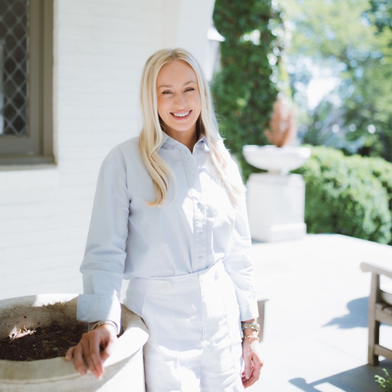 Oliva Ragland Knoxville, TN Real Estate Agent Headshot