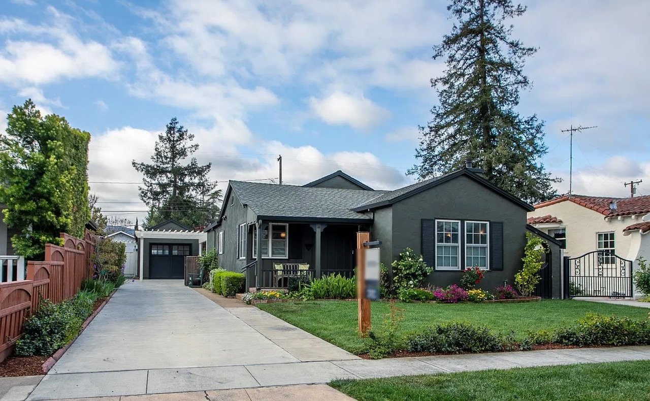 166 Alice Ave