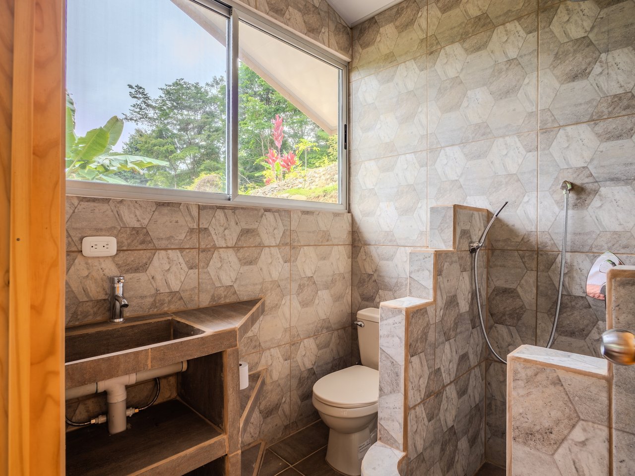 Scenic 2-Home Property for Sale in Serenity Gardens, Costa Rica – 1 Acre Mountain Estate Near Ojochal