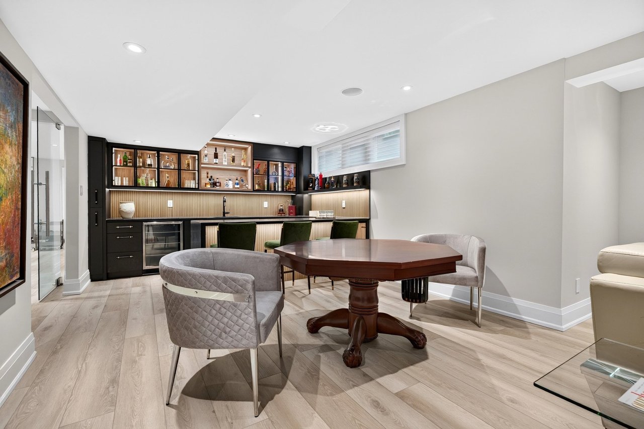 Extraordinary Reimagined Tyandaga Residence