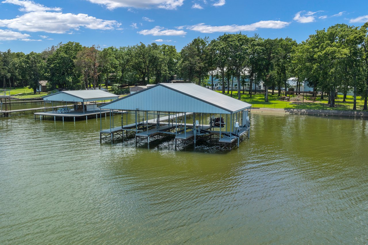Lakefront Luxury