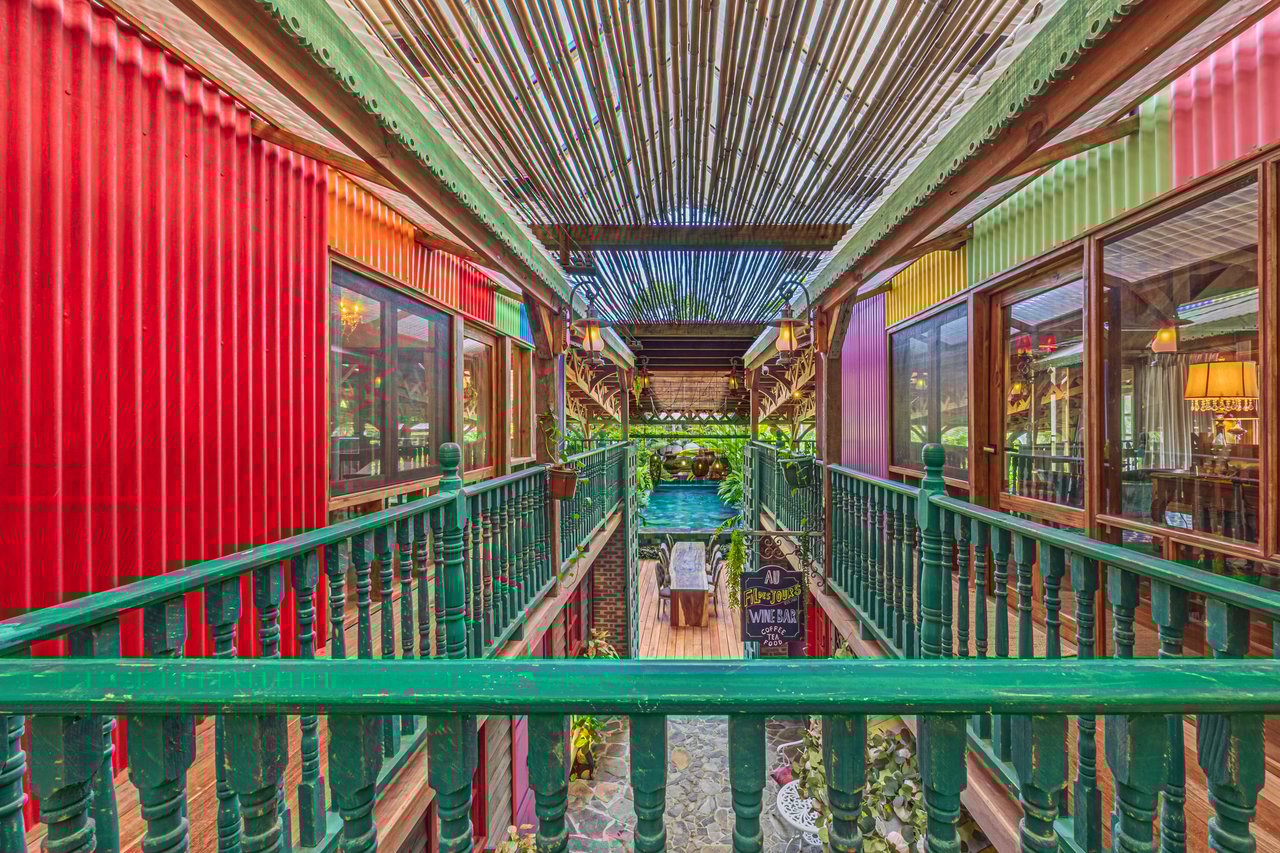 2.56 ACRES – 3 Bedroom Artistic Architectural Masterpiece, Recording Studio, Ocean View, Pool, 1 Bedroom Guest House!!!