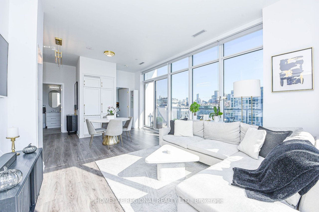 WEST CONDOS PENTHOUSE 