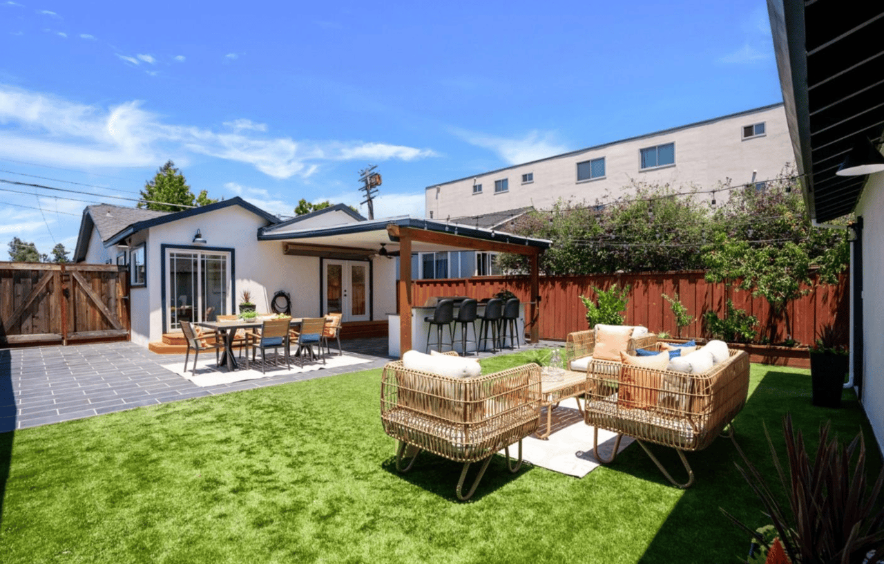 1349 Jefferson Avenue