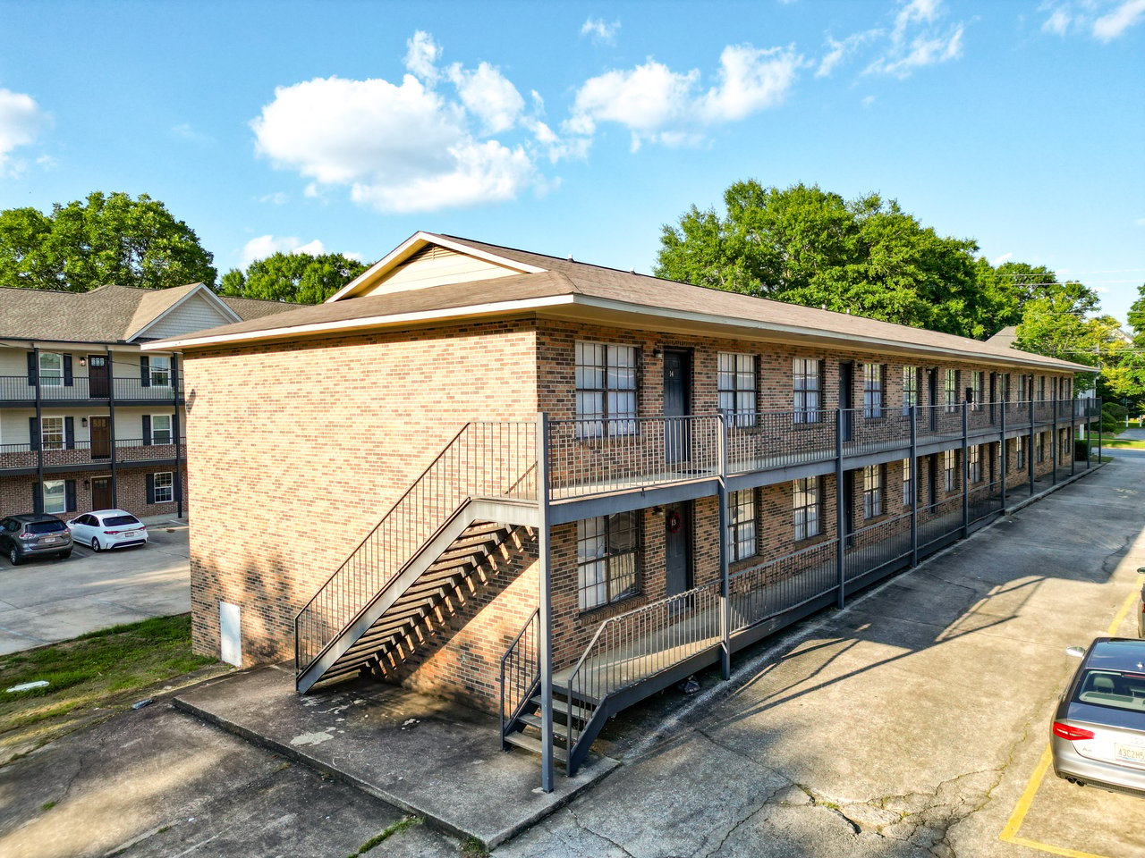 313 N Ross