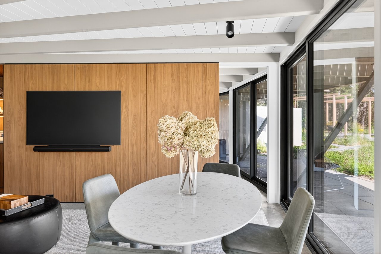 Cape Cod Modernist Masterpiece
