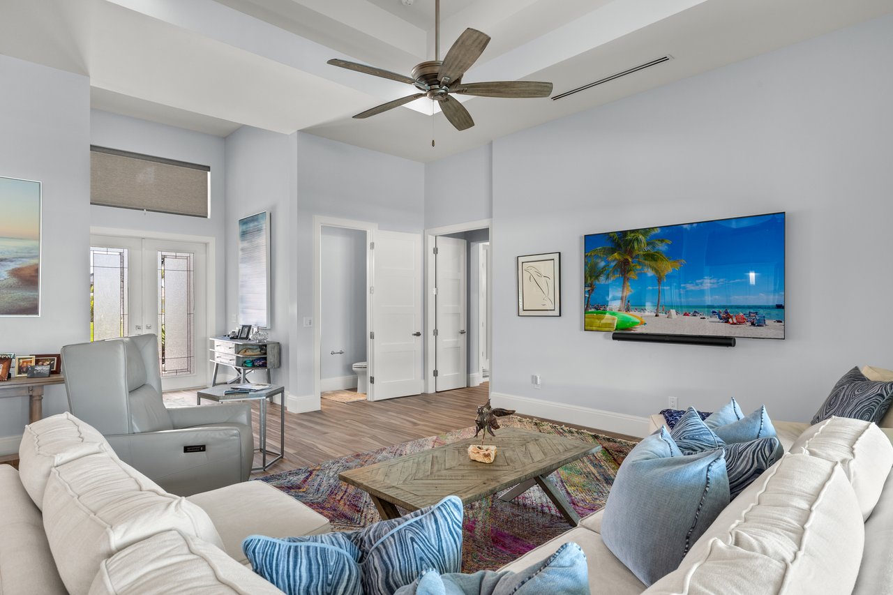 6617 Joanna CIR