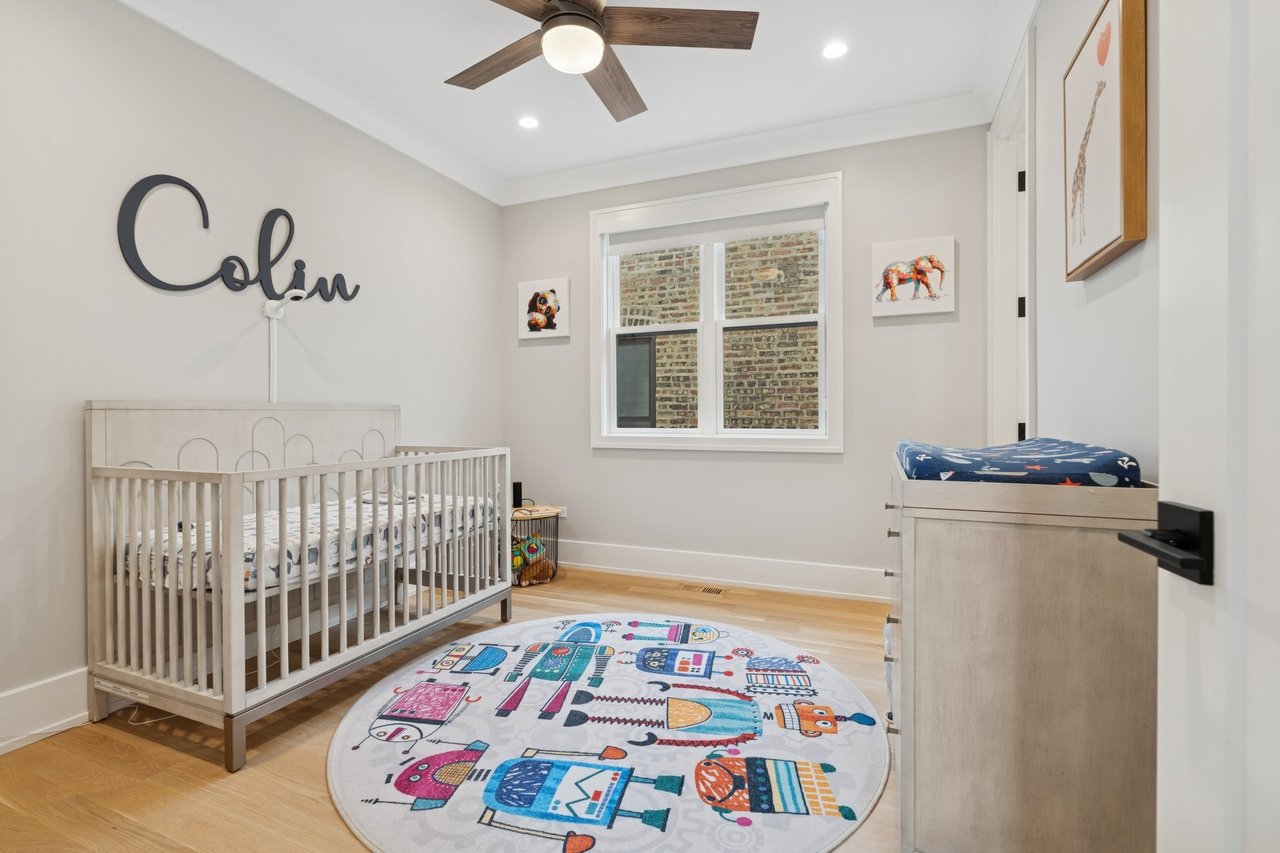 2026 W. Waveland- A North Center Gem!