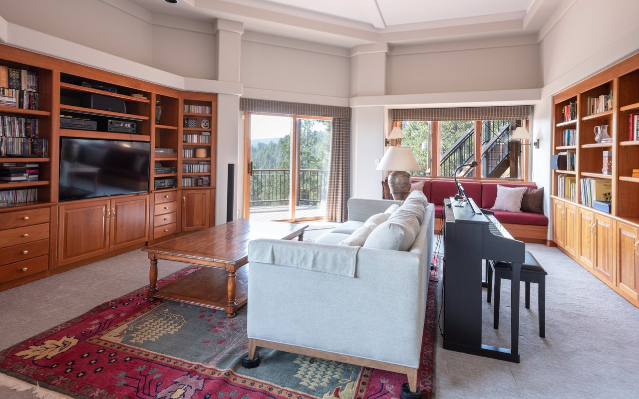 1448 Carriage Hills Drive