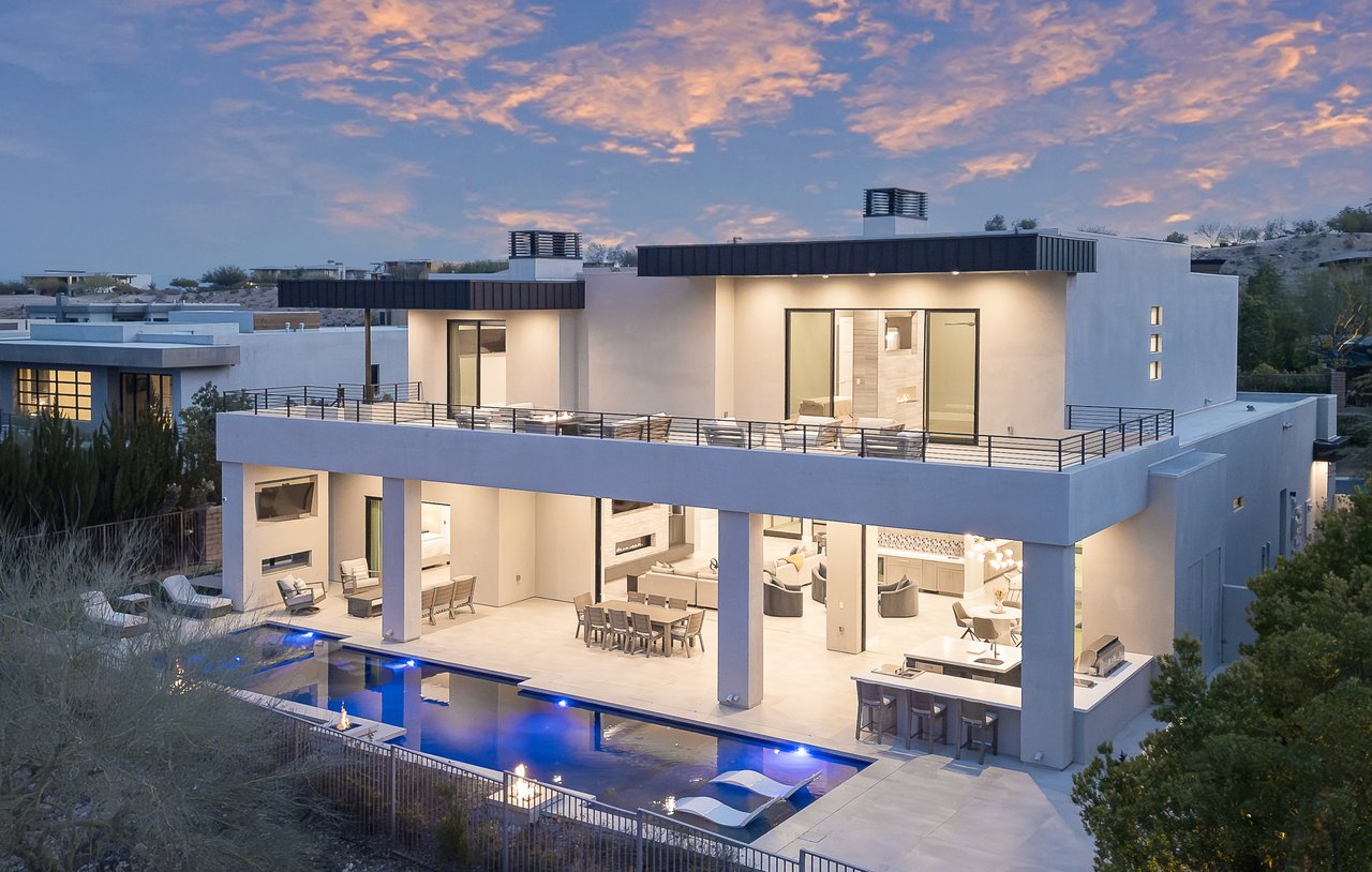 8 Sun Glow Lane