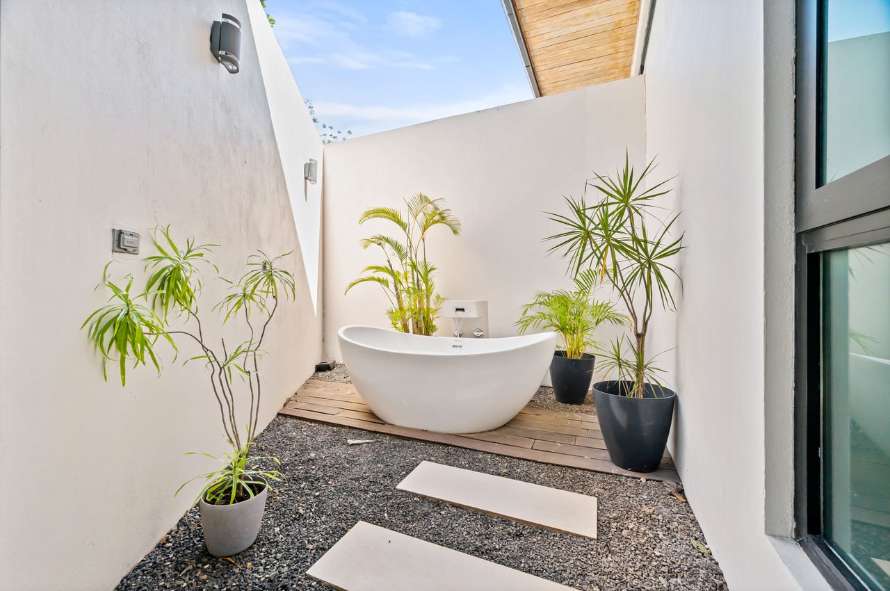 Villa Uana | Turnkey Luxury Villa with Proven Rental Income in Hacienda Pinilla, Guanacaste, Costa Rica
