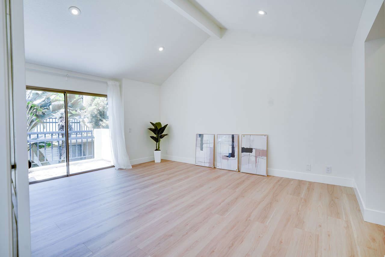 417 Bay Hill Drive 