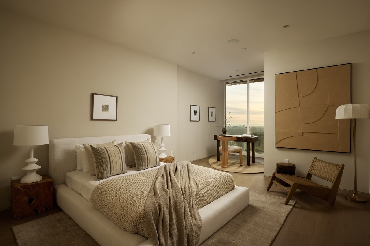 1615 Blue Jay Way, Bird Streets