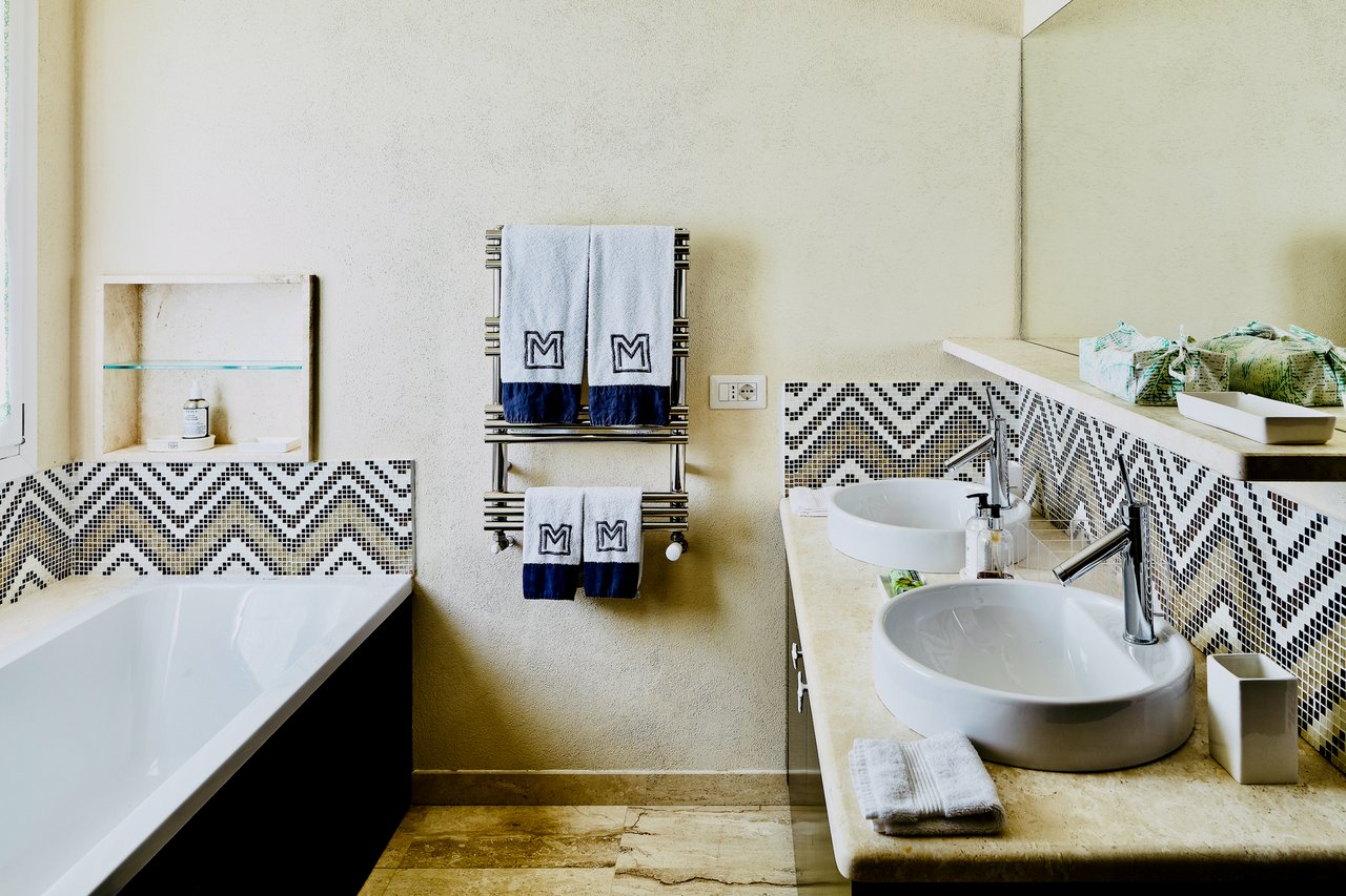 Breathtaking Beachfront Vacation Villa