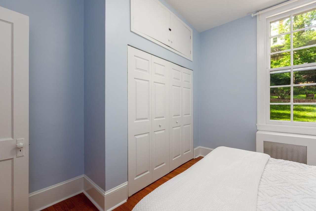 3039 Macomb St NW, Unit 18