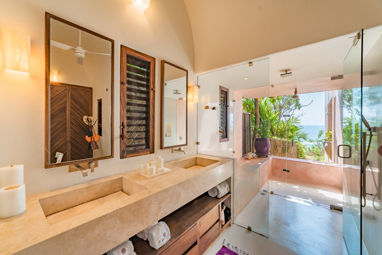 3 bedroom, Single Family Home, Bugamvilla, Montecito Beach Village