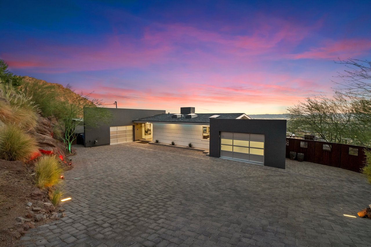 4959 E RED ROCK Drive