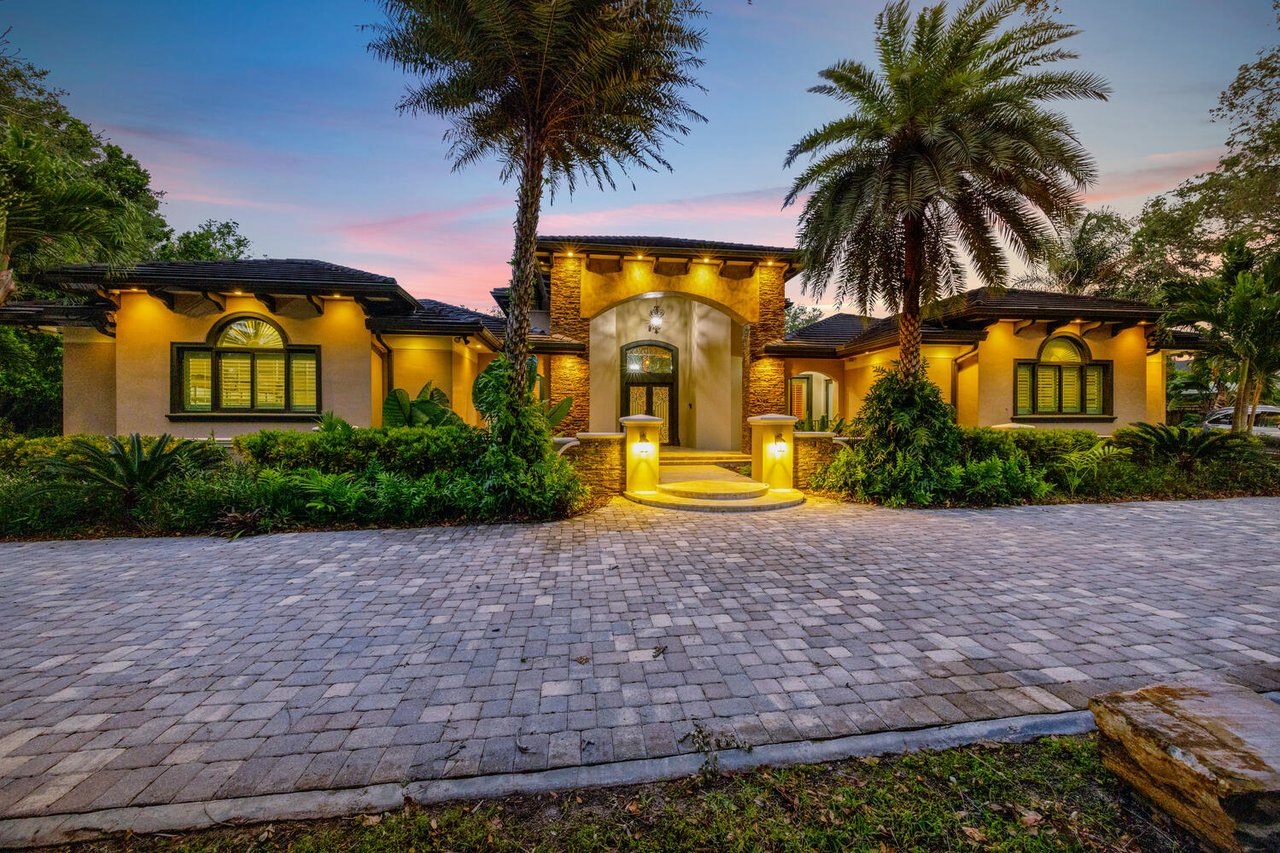 Elegant Custom Home on Builder’s Acre Near Baptist Hospital