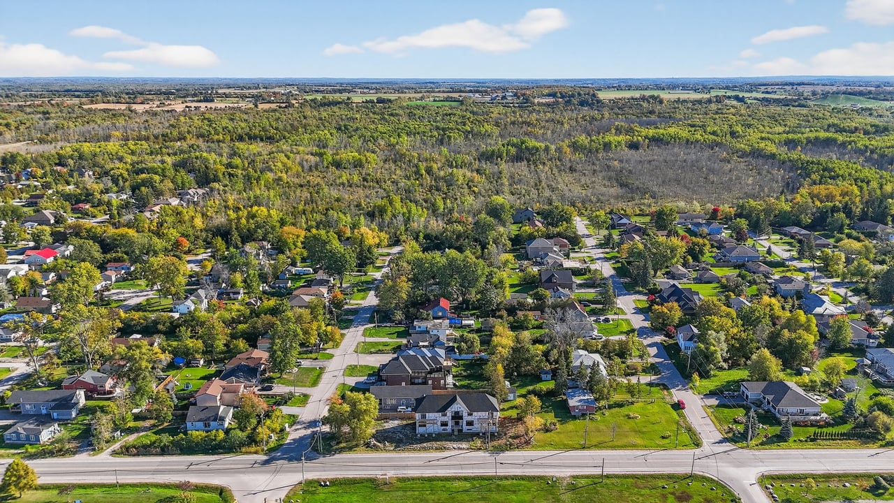 802 Willowview Rd, Georgina