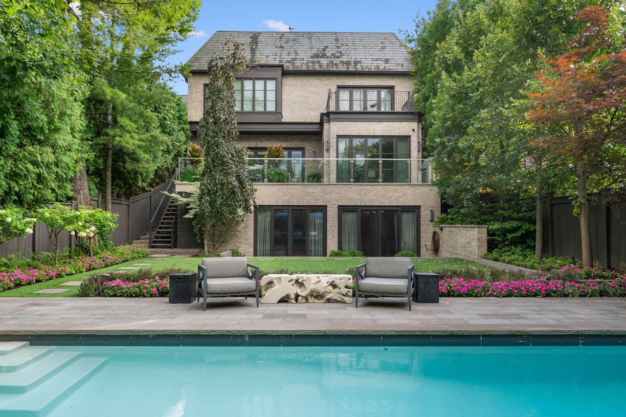 221 Dunvegan Road