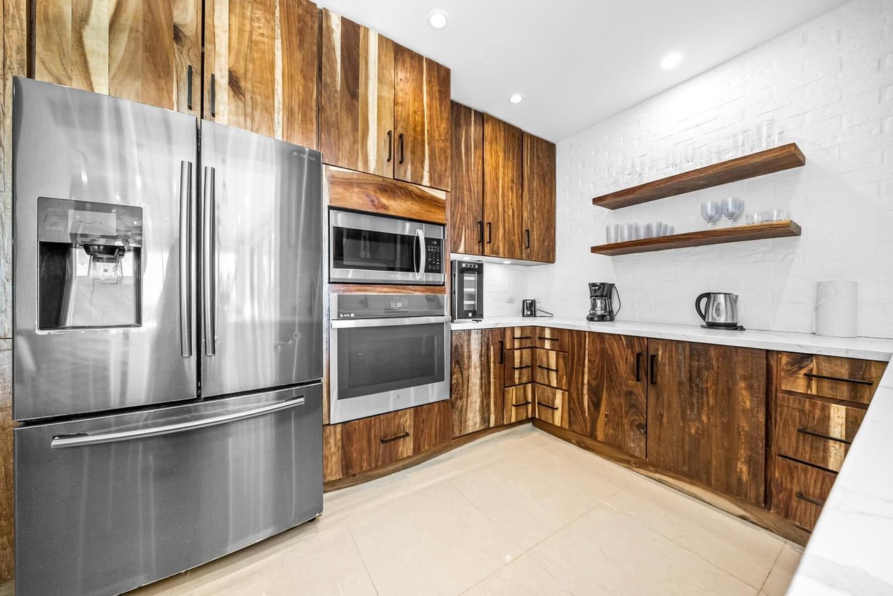 Remodeled Beachfront Condo, Jaco, Puntarenas