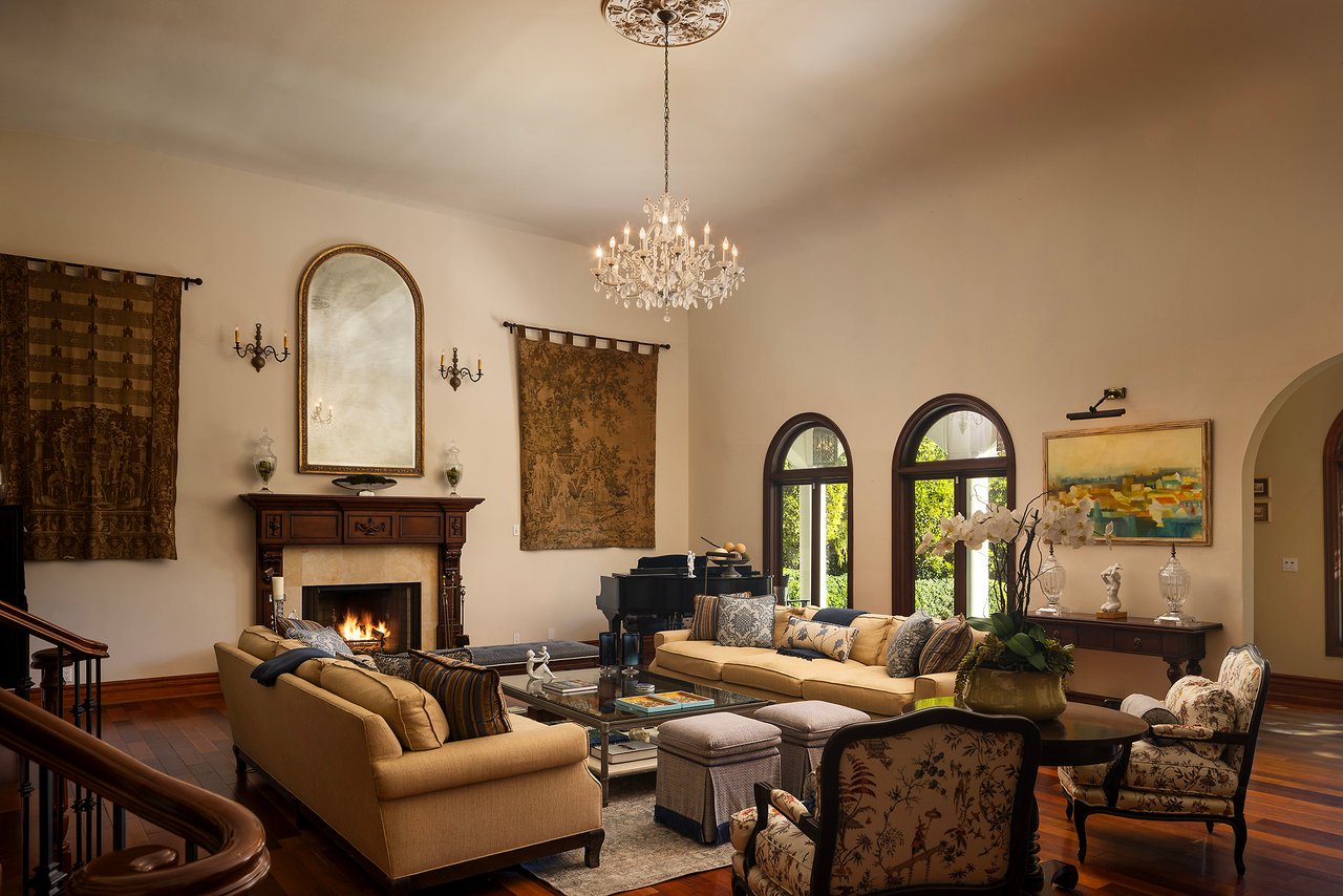 531 S. Rossmore Avenue