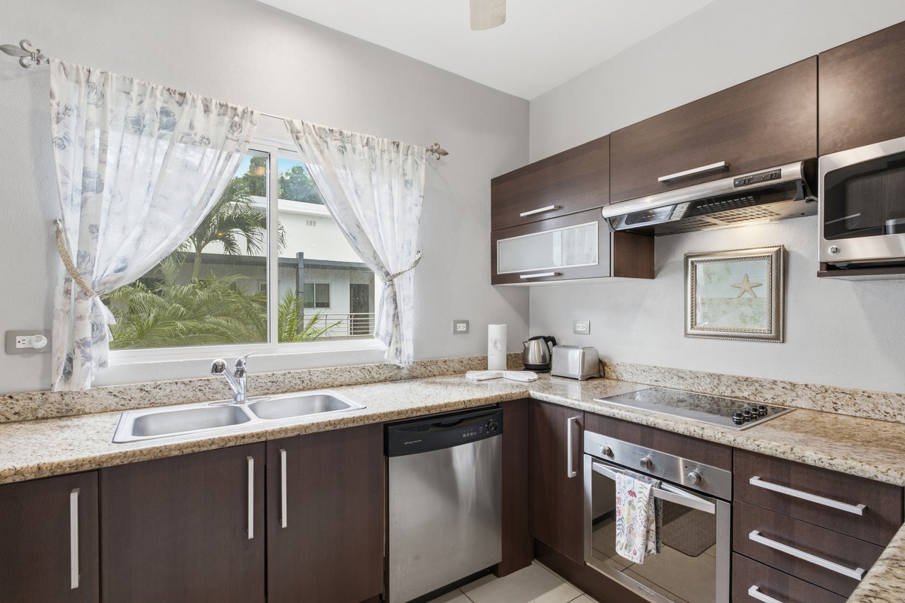 Casa Blanca #8 | Spacious 3-Bedroom Condo in Surfside Estates Near Playa Potrero Beach