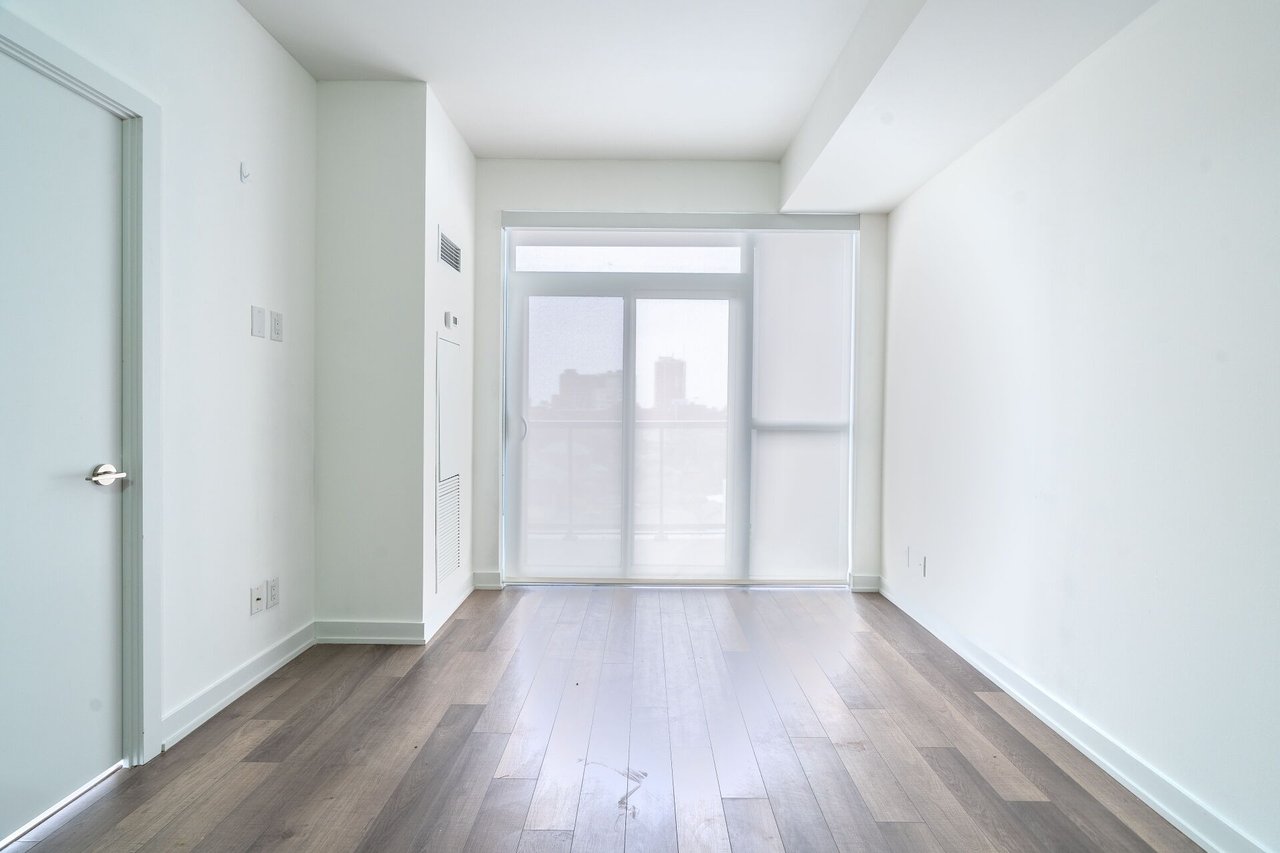 1603 Eglinton Avenue W 506