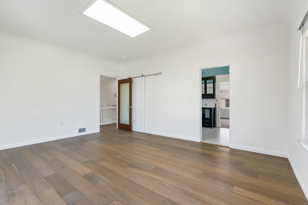 1810 Westmoreland Blvd, Los Angeles