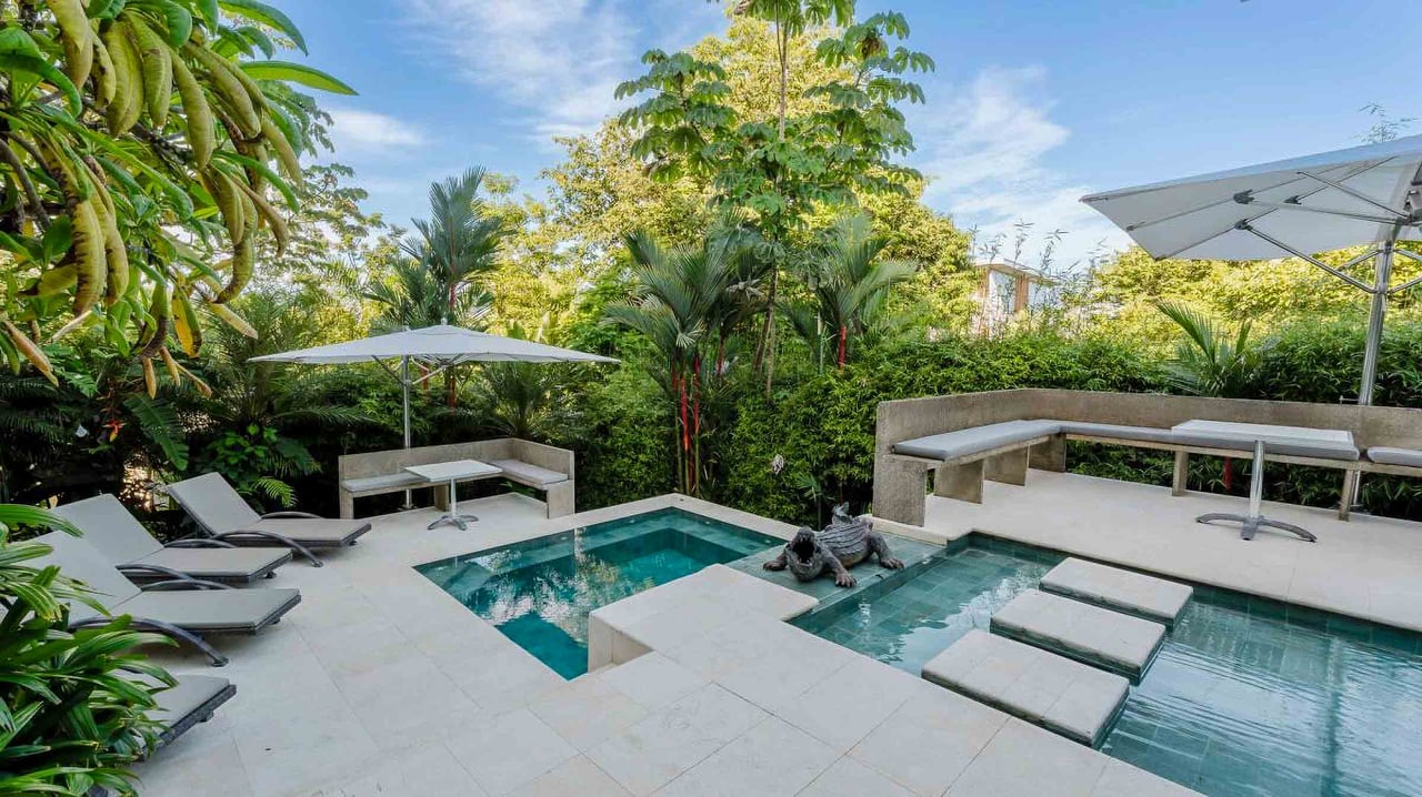 Mirazul, Hill Top Luxury Estate