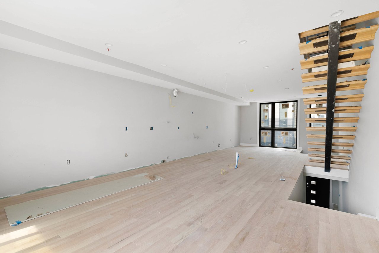 834 Cameron St, Philadelphia, PA 19130