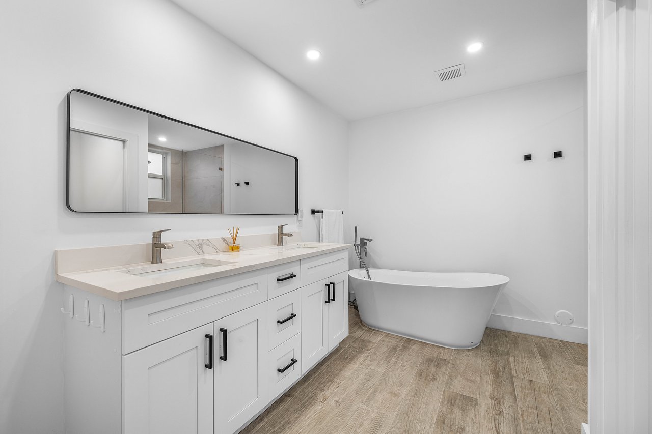 6229 Graycliff Drive A