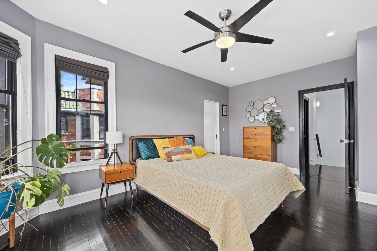 7631 N Eastlake Terrace Unit: 2A-3A