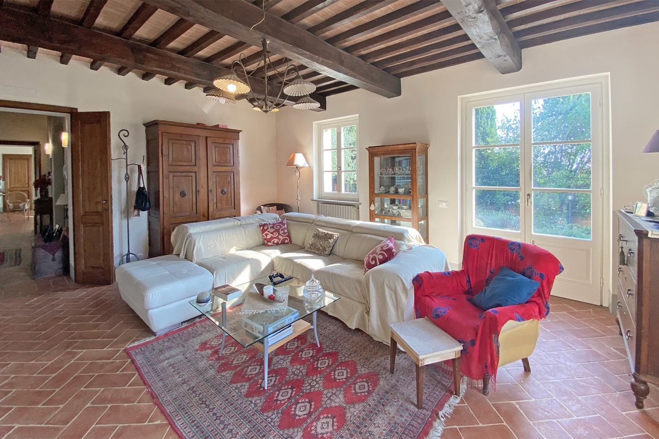 Delightful country house for sale in Castiglion Fiorentino, Arezzo