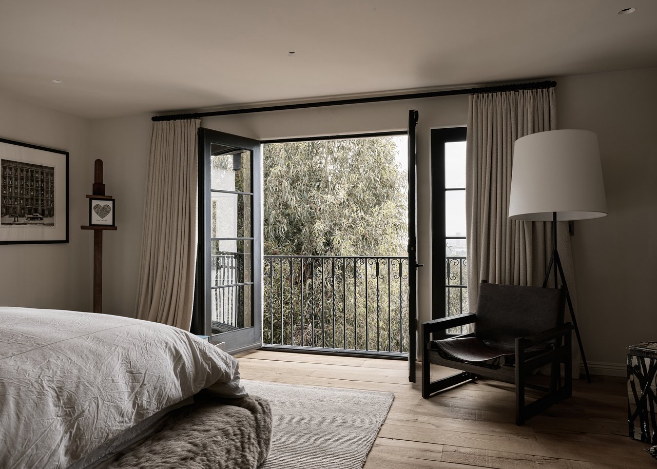 7902 Fareholm Dr, Hollywood Hills