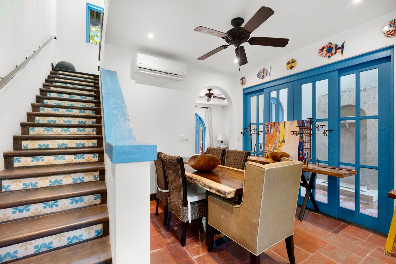 5 Calle Cartagena | This coastal retreat offers a perfect blend of comfort and convenience.