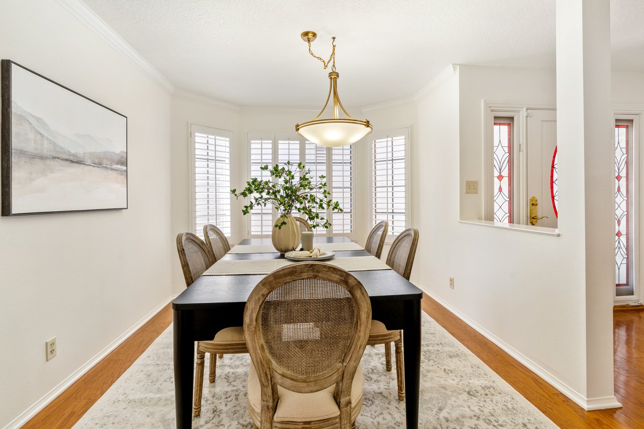 28385 Borgona, Mission Viejo 92692	
