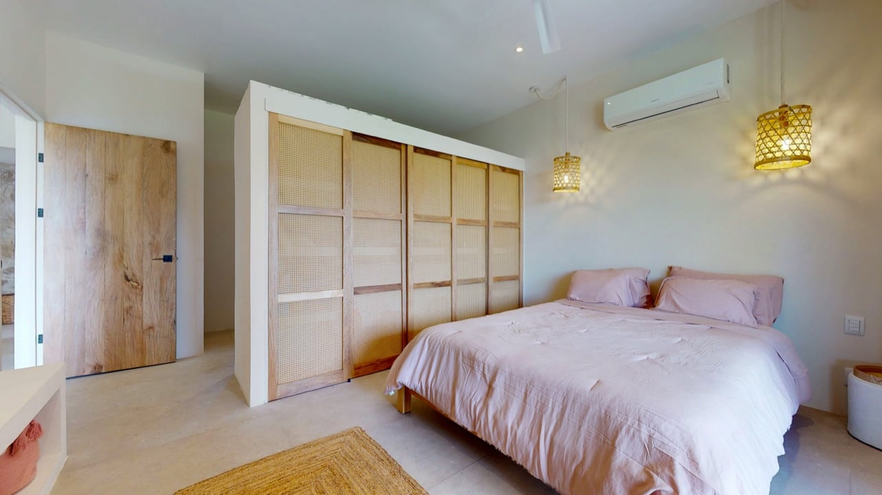 New Modern Ojochal Home with Pool, Office & Mountain Views 24/7 Security