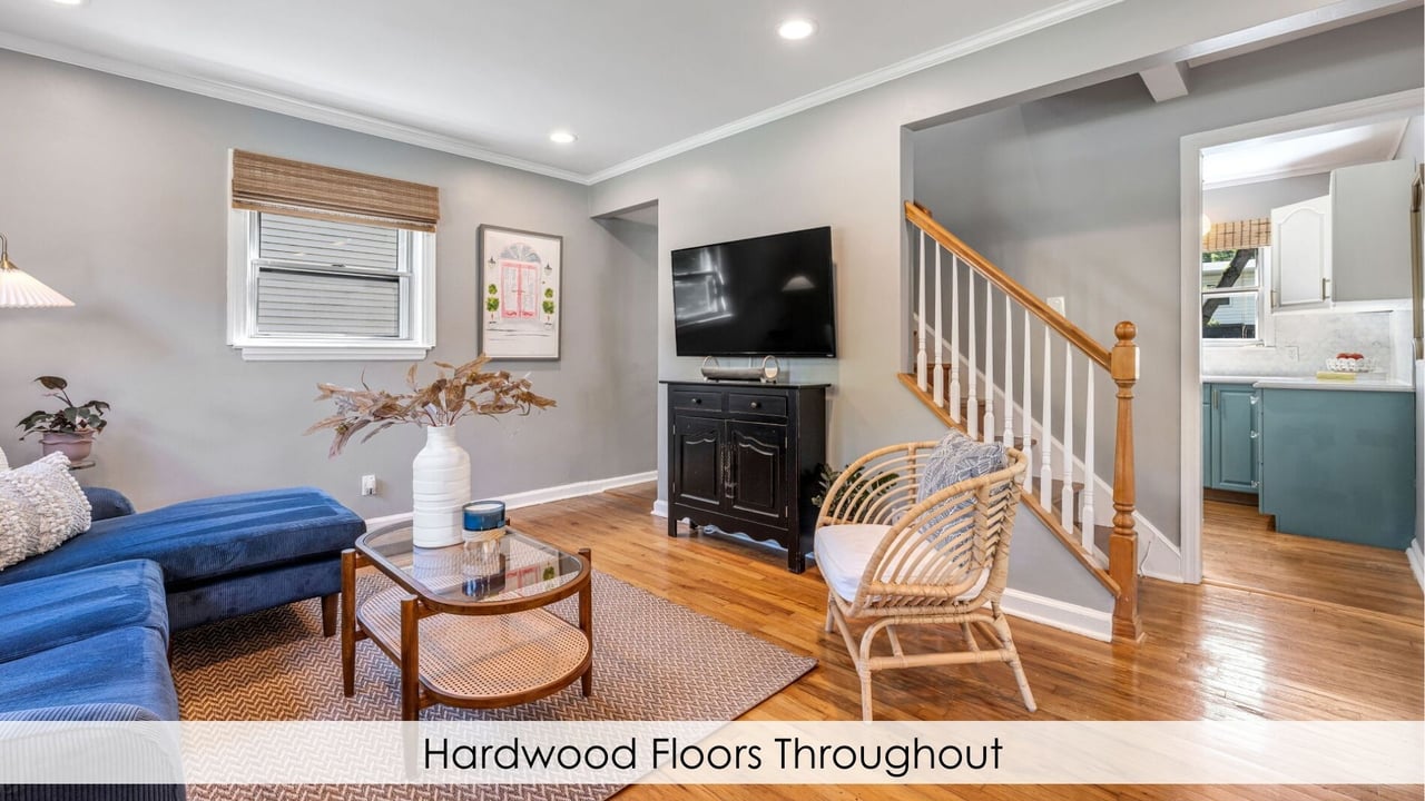 374 Litchfield Street