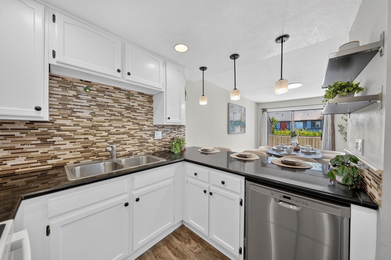 131 Union Ave, Unit H