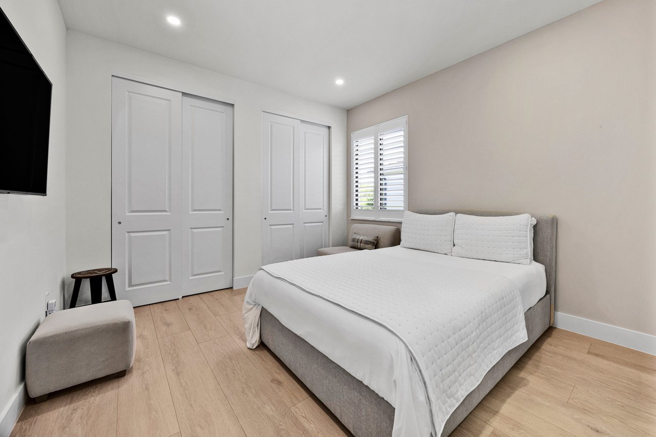 Modern Luxury Living Near Pinecrest