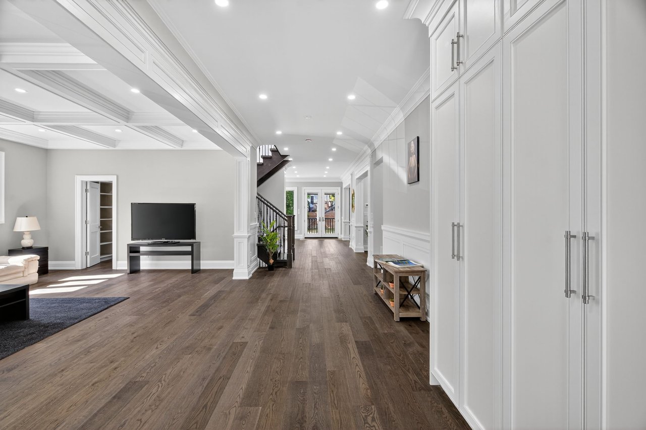 Contemporary Sophistication