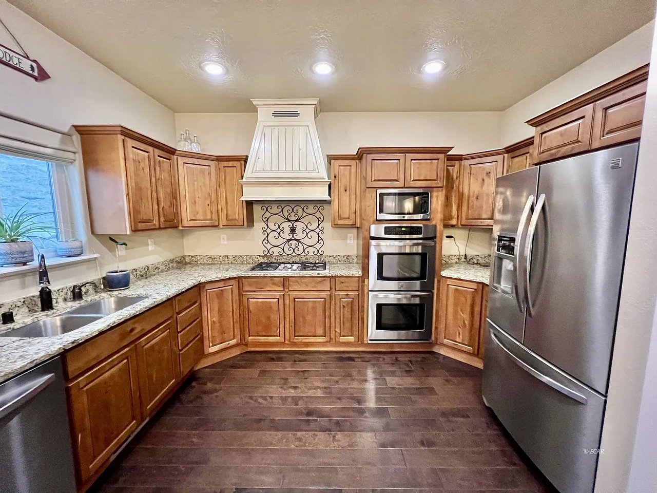 649 Spring Creek Pkwy