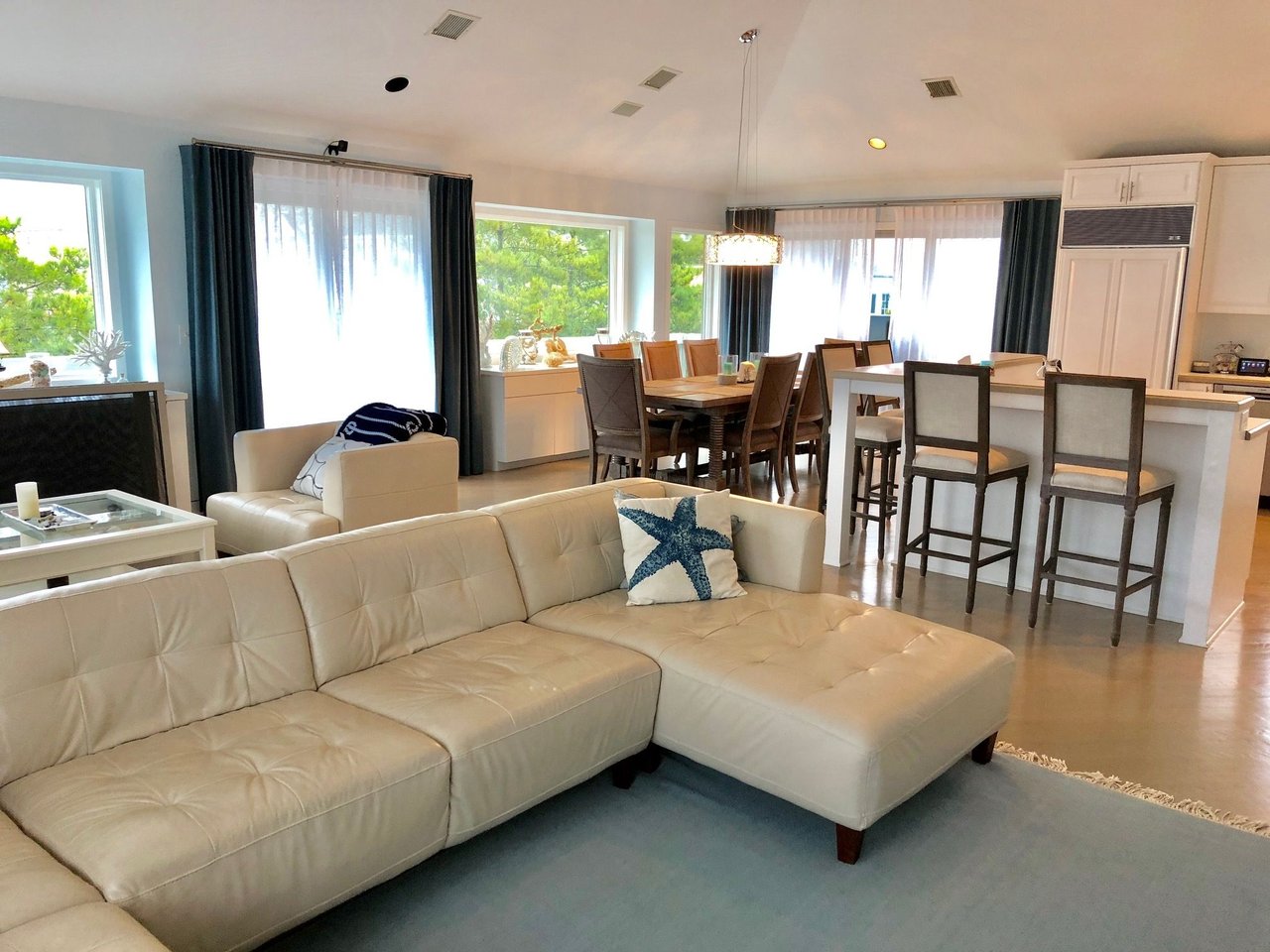 #165 Little Paradise One Home from the Ocean