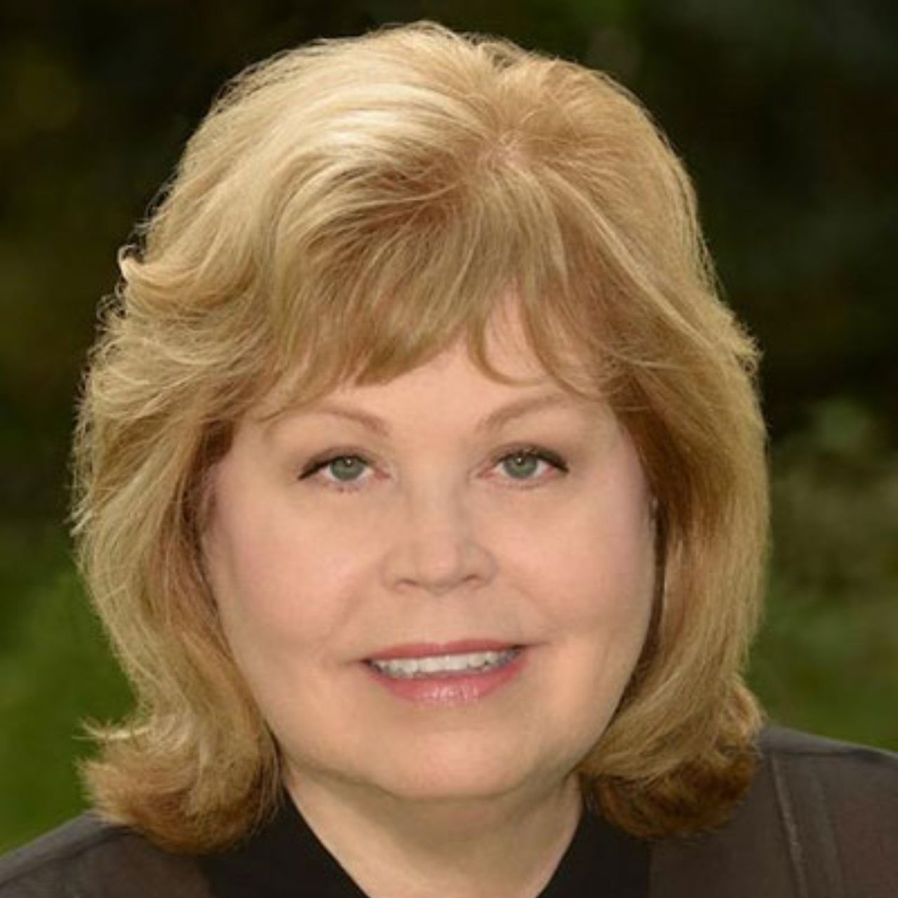 Lee Barron Counce, TN Real Estate Agent Headshot