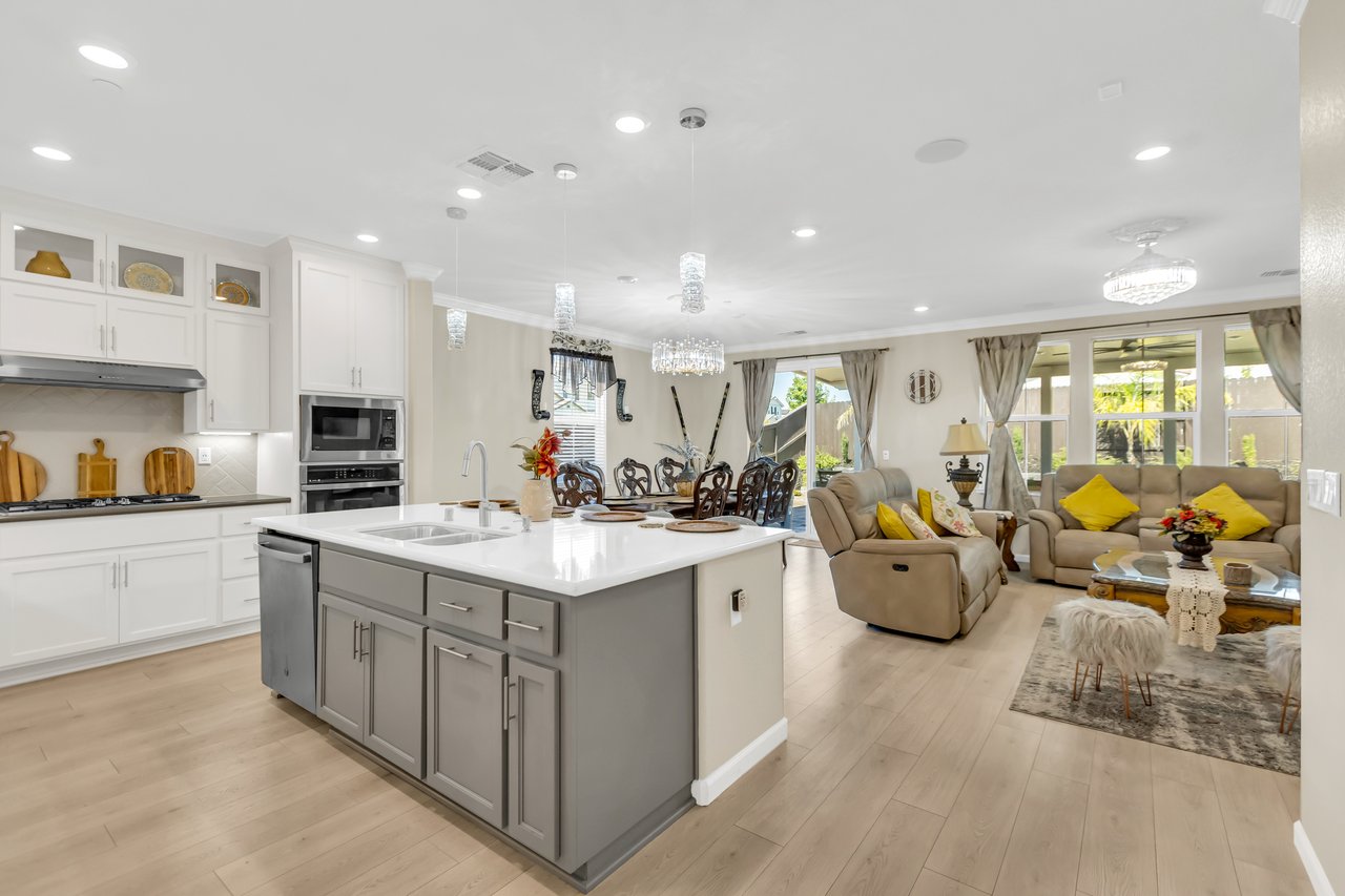 401 Confederation Court