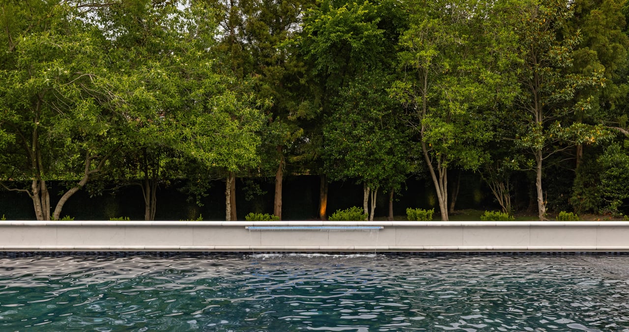 1102 Chain Bridge Road