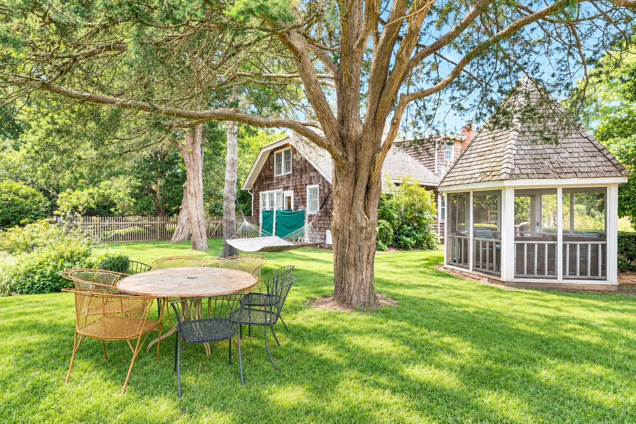 8 Tuthill Point 
