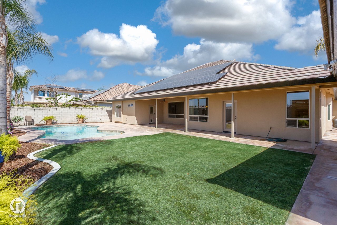 14201 Santa Fe Ct